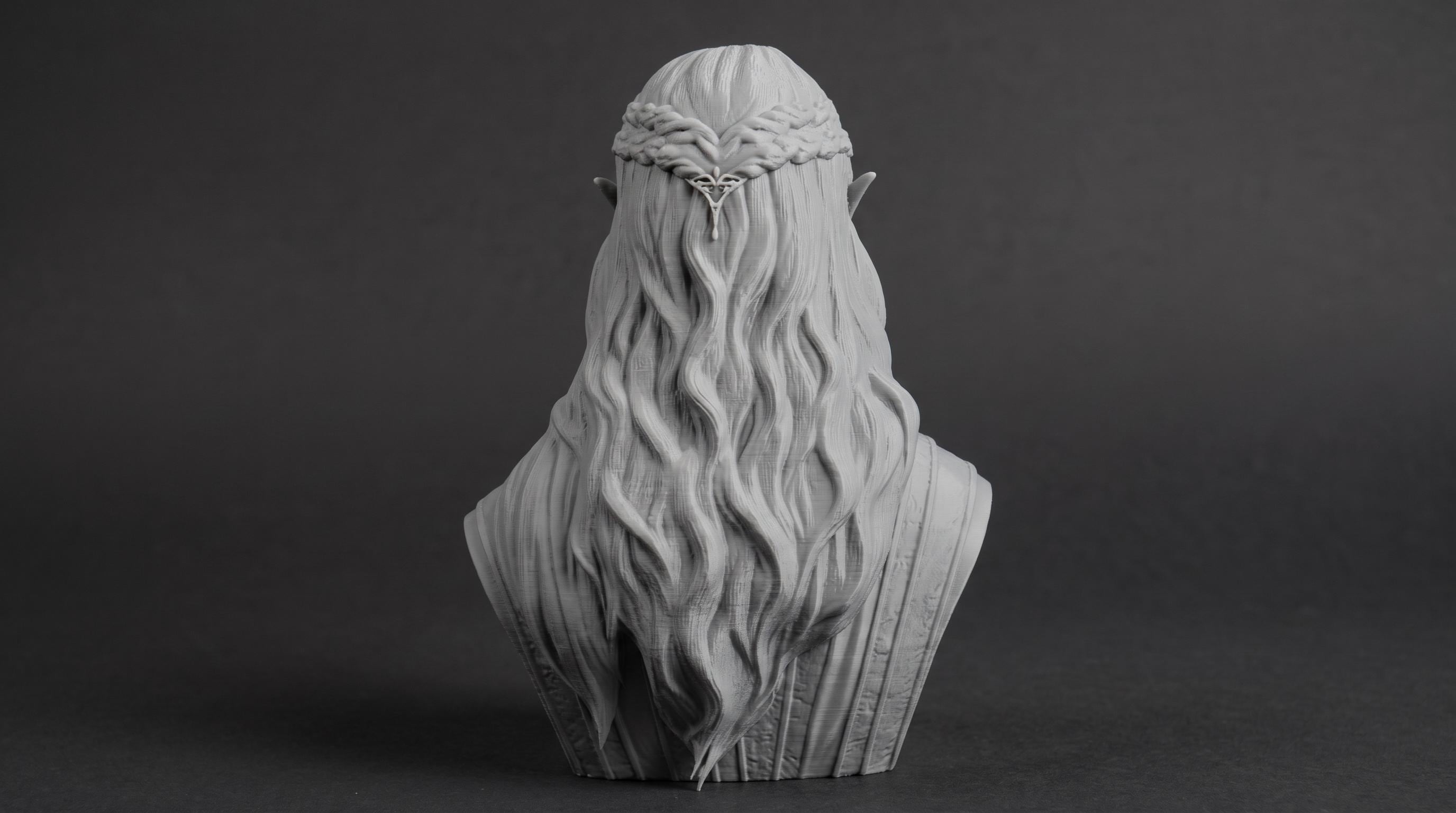 Elven Sorceress Bust 110mm | Unpainted 3D Printed Fantasy Miniature | Hobby Painting Display Piece | Standard or Themed Plinth
